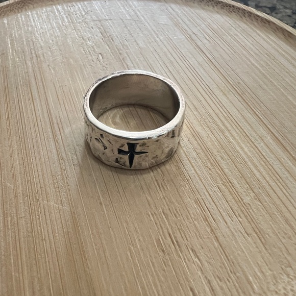 James Avery Other - James Avery Silver Textured Cross Ring Size 8